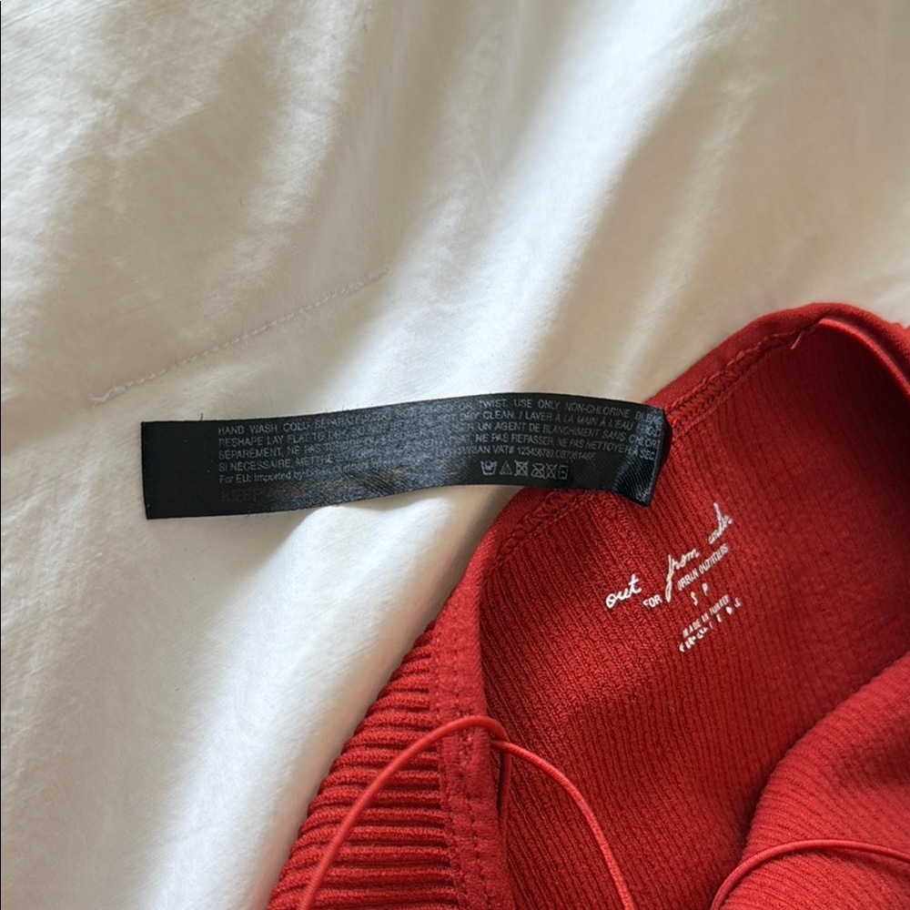 Red Ribbed Swimsuit - Picture 5 of 6